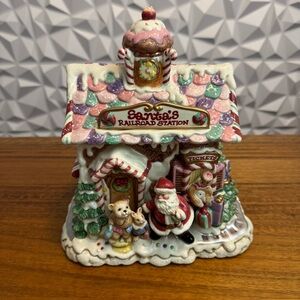 Fitz and Floyd Essentials Ceramic Piece